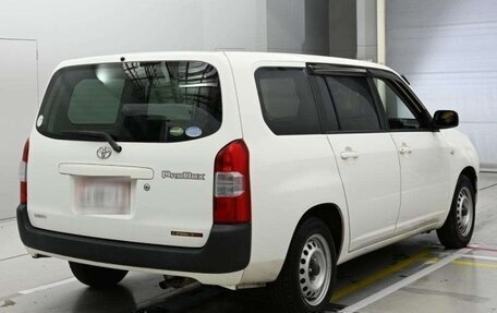 Toyota Probox I, 2018 год, 965 000 рублей, 2 фотография