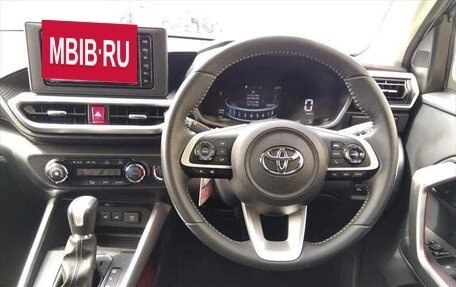 Toyota Raize I, 2021 год, 1 170 027 рублей, 10 фотография