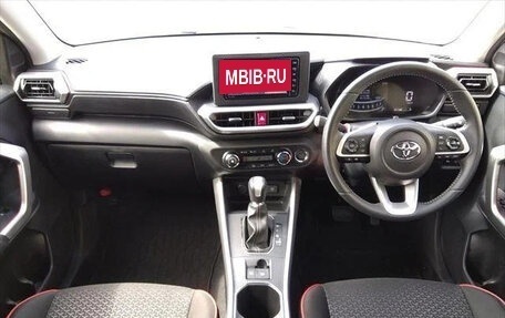 Toyota Raize I, 2021 год, 1 170 027 рублей, 9 фотография