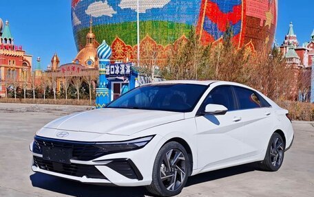 Hyundai Elantra, 2023 год, 1 580 000 рублей, 1 фотография