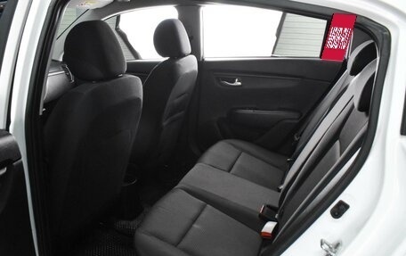 KIA Rio IV, 2021 год, 1 634 000 рублей, 11 фотография