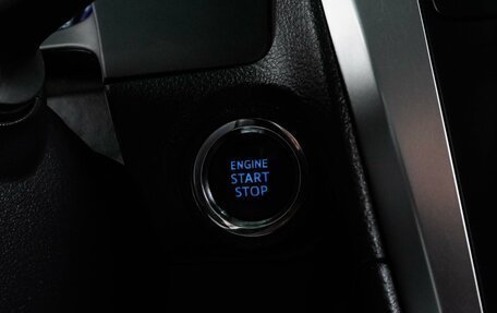 Toyota Camry, 2017 год, 2 199 000 рублей, 22 фотография