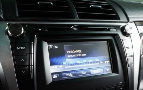 Toyota Camry, 2017 год, 2 199 000 рублей, 19 фотография