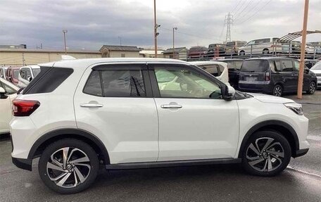 Toyota Raize I, 2023 год, 1 170 009 рублей, 3 фотография