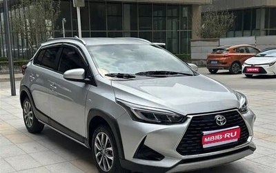 Toyota Yaris XP150 рестайлинг, 2021 год, 1 090 017 рублей, 1 фотография