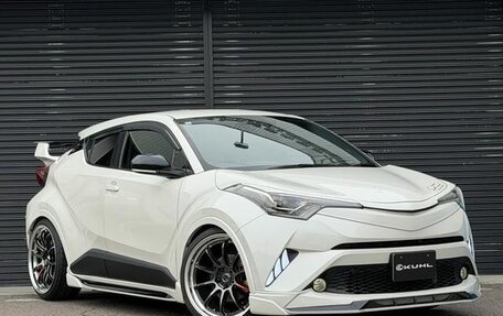 Toyota C-HR I рестайлинг, 2023 год, 1 840 099 рублей, 9 фотография