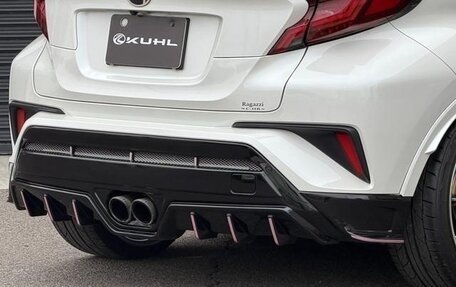 Toyota C-HR I рестайлинг, 2023 год, 1 840 099 рублей, 12 фотография