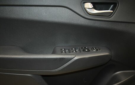 Hyundai Solaris II рестайлинг, 2020 год, 1 119 000 рублей, 6 фотография