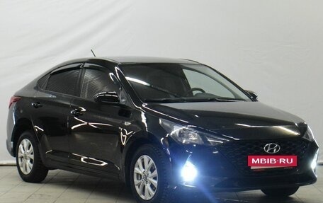 Hyundai Solaris II рестайлинг, 2020 год, 1 119 000 рублей, 2 фотография