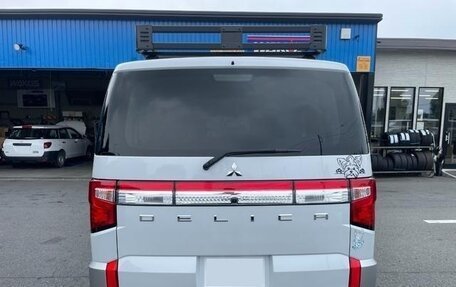 Mitsubishi Delica D:5 I, 2022 год, 2 450 404 рублей, 3 фотография