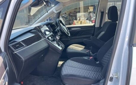 Mitsubishi Delica D:5 I, 2022 год, 2 450 404 рублей, 12 фотография