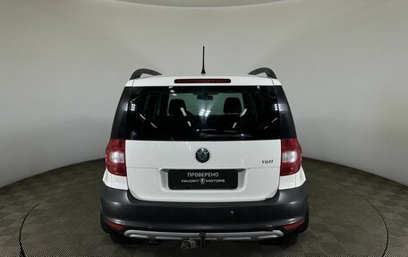 Skoda Yeti I рестайлинг, 2011 год, 900 000 рублей, 3 фотография