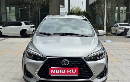 Toyota Yaris XP150 рестайлинг, 2021 год, 1 090 017 рублей, 2 фотография