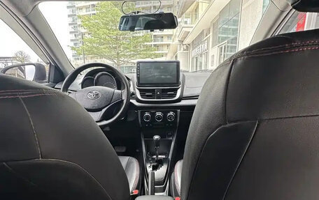 Toyota Yaris XP150 рестайлинг, 2021 год, 1 090 017 рублей, 19 фотография