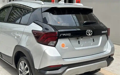 Toyota Yaris XP150 рестайлинг, 2021 год, 1 090 017 рублей, 21 фотография