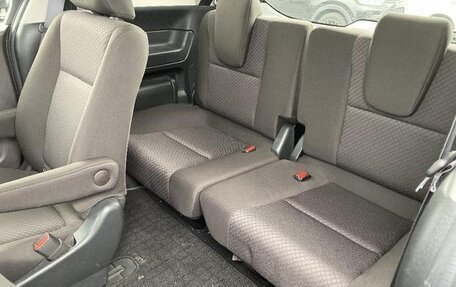 Honda Freed II, 2022 год, 1 300 000 рублей, 20 фотография