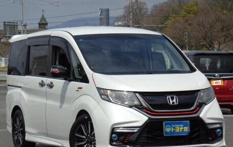 Honda Stepwgn IV, 2016 год, 1 261 027 рублей, 3 фотография