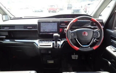 Honda Stepwgn IV, 2016 год, 1 261 027 рублей, 10 фотография