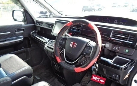 Honda Stepwgn IV, 2016 год, 1 261 027 рублей, 9 фотография