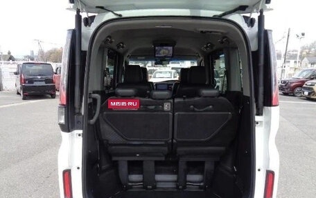 Honda Stepwgn IV, 2016 год, 1 261 027 рублей, 15 фотография