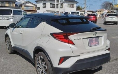 Toyota C-HR I рестайлинг, 2023 год, 1 950 099 рублей, 7 фотография