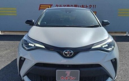 Toyota C-HR I рестайлинг, 2023 год, 1 950 099 рублей, 4 фотография