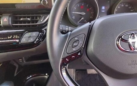 Toyota C-HR I рестайлинг, 2023 год, 1 950 099 рублей, 17 фотография