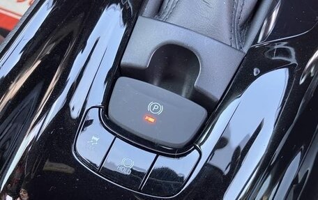 Toyota C-HR I рестайлинг, 2023 год, 1 950 099 рублей, 11 фотография