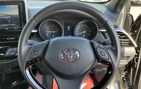 Toyota C-HR I рестайлинг, 2023 год, 1 950 099 рублей, 12 фотография