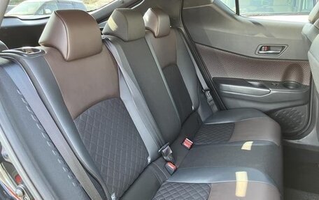 Toyota C-HR I рестайлинг, 2023 год, 1 950 099 рублей, 24 фотография