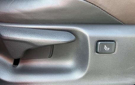 Toyota C-HR I рестайлинг, 2023 год, 1 950 099 рублей, 21 фотография