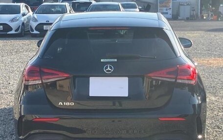 Mercedes-Benz A-Класс, 2022 год, 1 726 000 рублей, 5 фотография