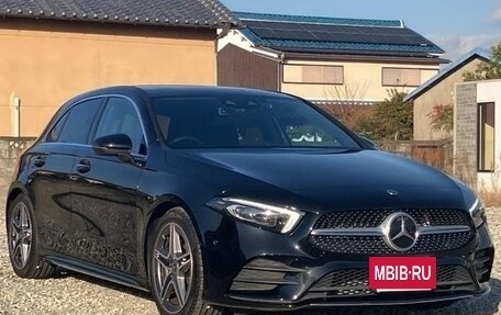 Mercedes-Benz A-Класс, 2022 год, 1 726 000 рублей, 3 фотография