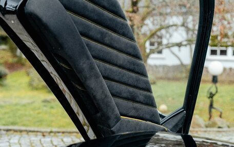 Lamborghini Diablo, 1991 год, 38 800 000 рублей, 12 фотография