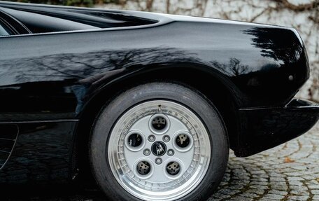 Lamborghini Diablo, 1991 год, 38 800 000 рублей, 15 фотография