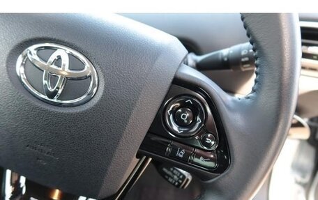 Toyota Prius IV XW50, 2021 год, 1 760 007 рублей, 24 фотография