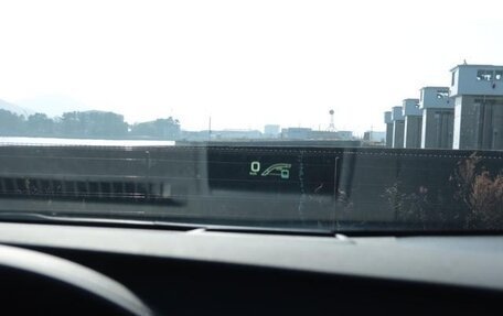 Toyota Prius IV XW50, 2021 год, 1 760 007 рублей, 29 фотография