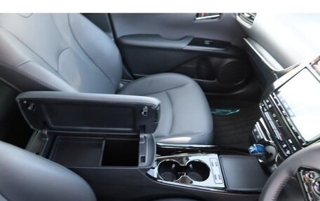 Toyota Prius IV XW50, 2021 год, 1 760 007 рублей, 26 фотография