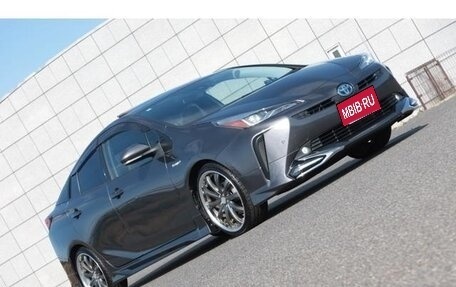 Toyota Prius IV XW50, 2020 год, 1 803 007 рублей, 1 фотография