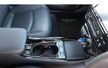 Toyota Prius IV XW50, 2020 год, 1 803 007 рублей, 21 фотография