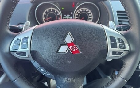 Mitsubishi Outlander III рестайлинг 3, 2011 год, 1 200 000 рублей, 9 фотография