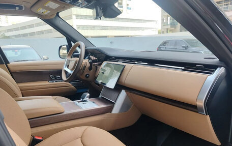 Land Rover Range Rover IV рестайлинг, 2025 год, 24 750 000 рублей, 17 фотография