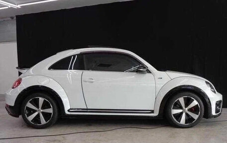 Volkswagen Beetle, 2017 год, 1 199 027 рублей, 4 фотография