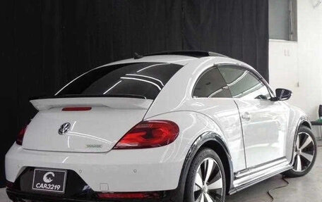 Volkswagen Beetle, 2017 год, 1 199 027 рублей, 5 фотография