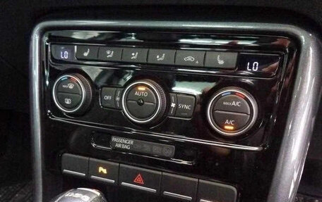 Volkswagen Beetle, 2017 год, 1 199 027 рублей, 12 фотография