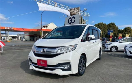 Honda Stepwgn IV, 2015 год, 1 550 035 рублей, 2 фотография