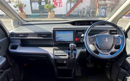 Honda Stepwgn IV, 2015 год, 1 550 035 рублей, 10 фотография