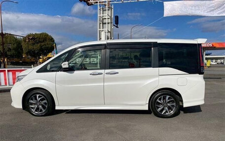 Honda Stepwgn IV, 2015 год, 1 550 035 рублей, 9 фотография