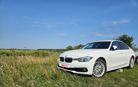 BMW 3 серия, 2017 год, 1 850 000 рублей, 13 фотография
