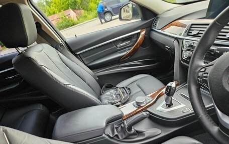 BMW 3 серия, 2017 год, 1 850 000 рублей, 9 фотография